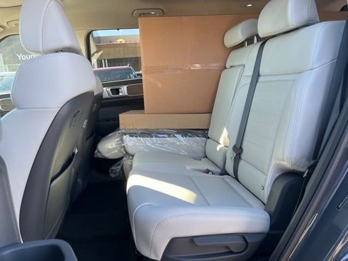 New 2026 Hyundai Santa Fe Limited image 15