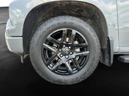 Used 2024 Chevrolet Silverado 1500 RST w/ True North Edition Plus AWD/4WD image 11