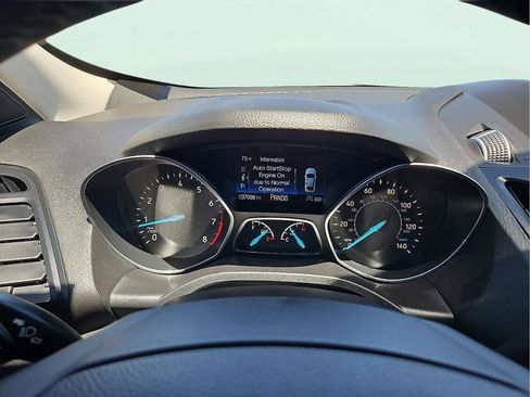 Used 2019 Ford Escape SE FWD image 16