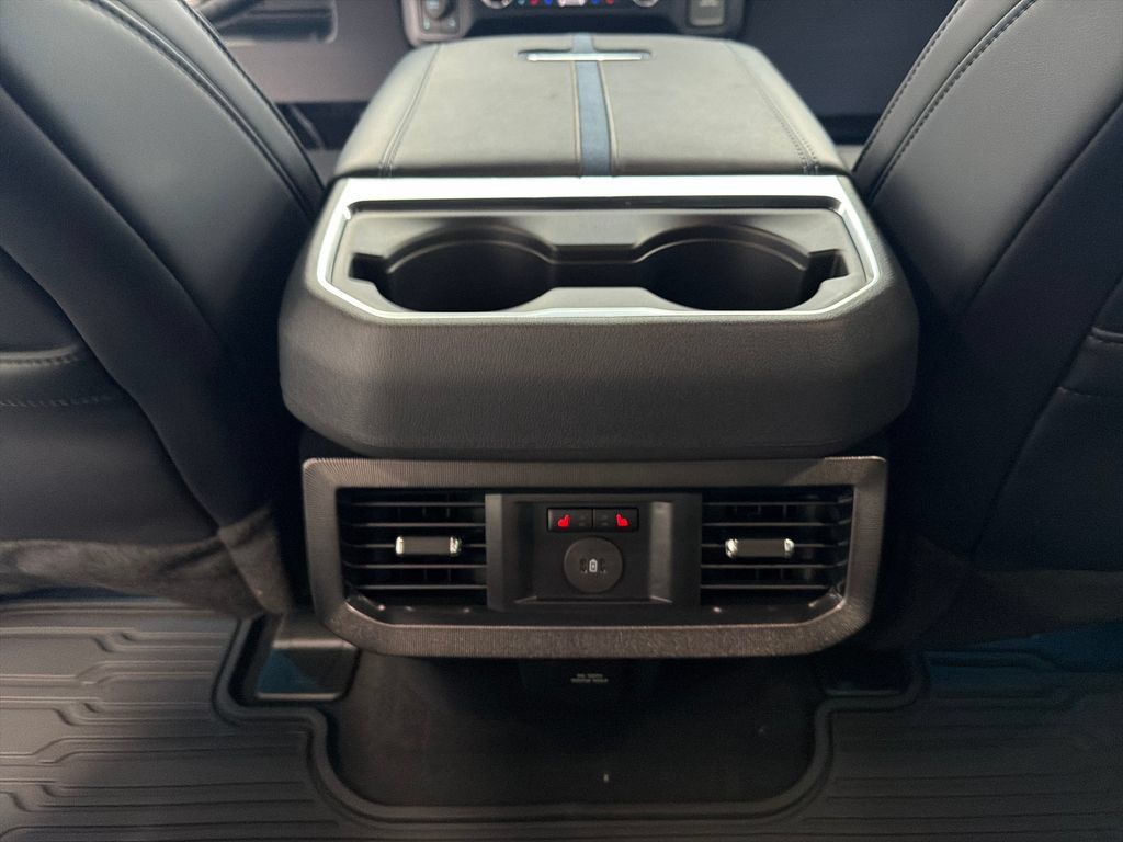 New 2026 Ford F250 Platinum AWD/4WD image 14