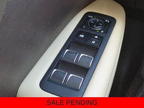 Certified 2020 Lexus RX 350L Premium w/ Premium Package AWD/4WD image 24