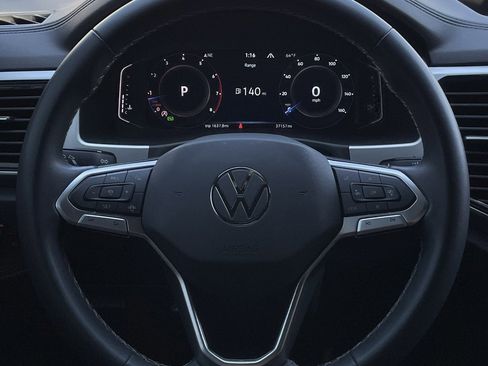 Used 2023 Volkswagen Atlas Cross Sport SE image 14