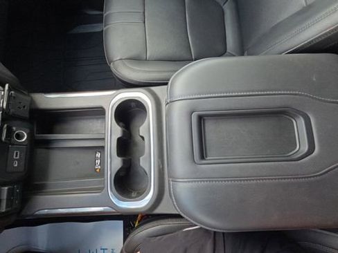 Used 2022 Chevrolet Silverado 1500 High Country w/ Safety Package II image 44