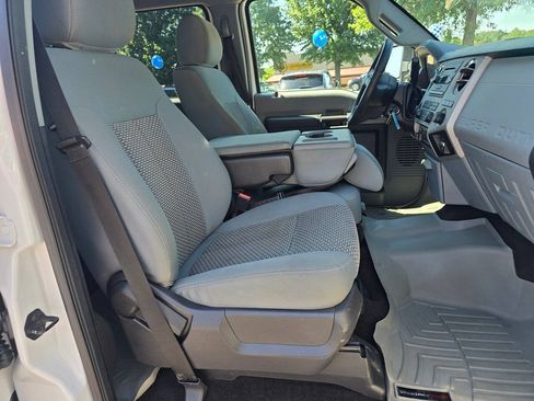 Used 2015 Ford F250 XLT w/ XLT Value Package AWD/4WD image 18