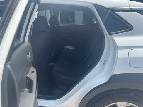 Used 2022 Hyundai Kona SEL FWD image 15