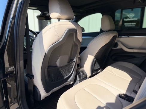 Used 2018 BMW X2 sDrive28i w/ Convenience Package FWD image 20