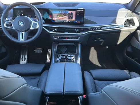 Used 2026 BMW X5 M60i image 21