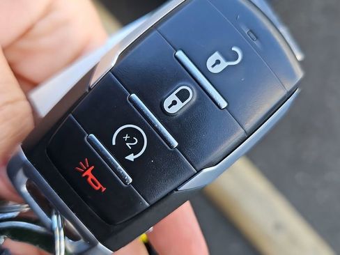 Used 2022 RAM 1500 Big Horn image 36