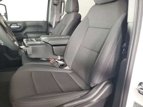 New 2026 Chevrolet Silverado 2500 Custom w/ Z71 Off-Road Package image 12