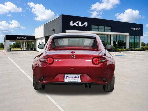 Used 2019 MAZDA MX-5 Miata RF Grand Touring RWD image 6