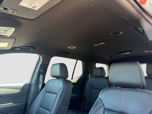 Used 2023 Chevrolet Traverse RS AWD/4WD image 24