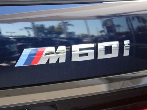 New 2026 BMW X7 M60i image 23