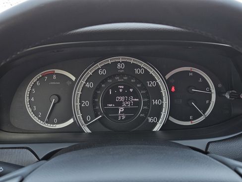 Used 2015 Honda Accord EX-L image 15