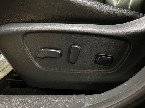 Used 2019 Nissan Rogue SL AWD/4WD image 21