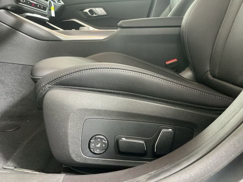 New 2026 BMW 330i Sedan w/ M Sport Package image 21
