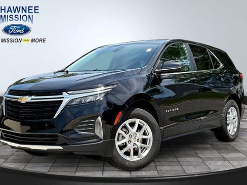 Used 2024 Chevrolet Equinox LT AWD/4WD image 1