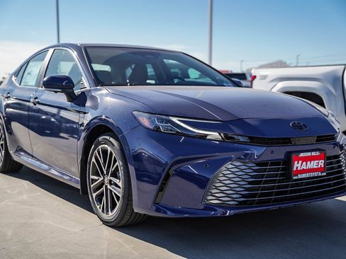 New 2026 Toyota Camry XLE image 3