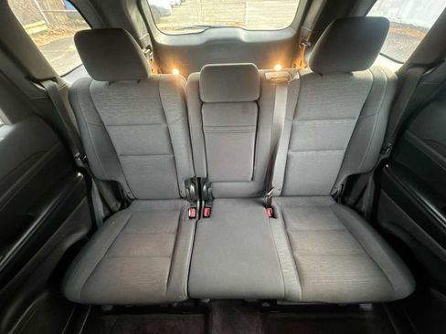 Used 2016 Jeep Grand Cherokee Laredo w/ Quick Order Package 23E image 13