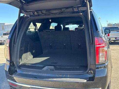 Certified 2024 Chevrolet Suburban Premier image 13