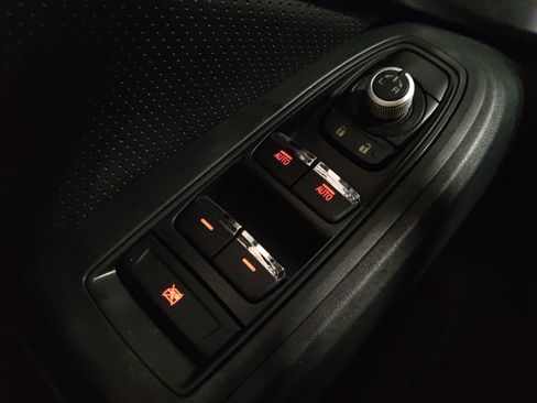 Used 2018 Subaru Crosstrek 2.0i Limited AWD/4WD image 27