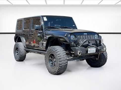 Used 2017 Jeep Wrangler Unlimited Sport w/ Quick Order Package 24S AWD/4WD image 3