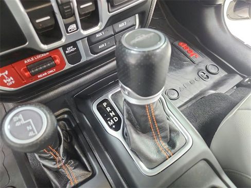Used 2021 Jeep Gladiator Mojave image 24