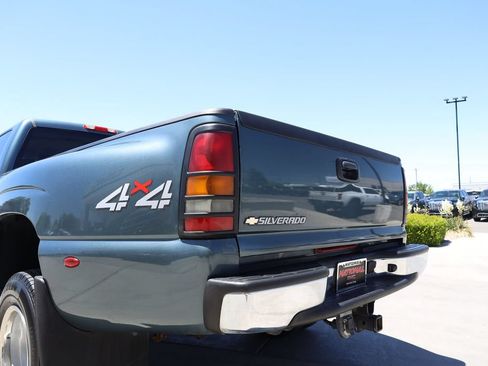 Used 2007 Chevrolet Silverado 3500 LT w/ Heavy-Duty Power Package AWD/4WD image 26