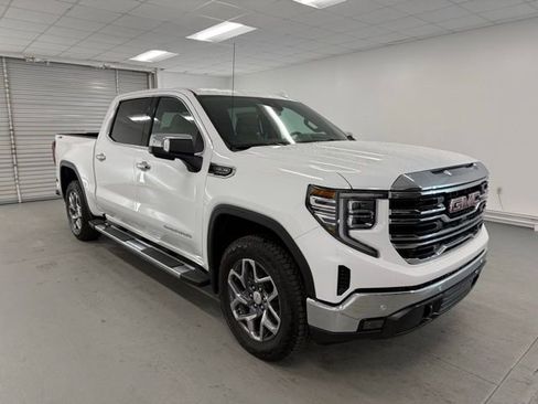 New 2026 GMC Sierra 1500 SLT w/ SLT Premium Plus Package image 3
