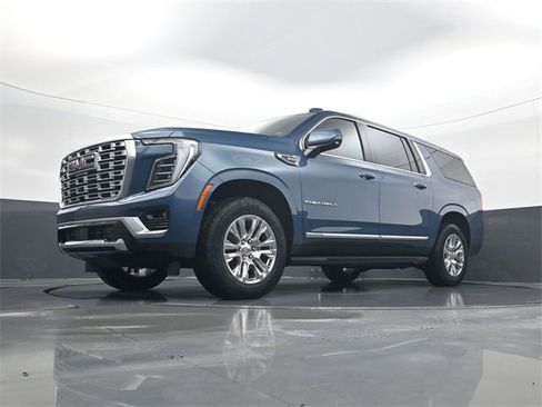 New 2026 GMC Yukon XL Denali image 22