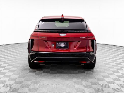 Certified 2024 Cadillac Lyriq Luxury w/ LPO, Floor Liner Package image 5