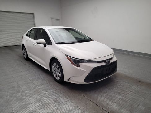 Used 2022 Toyota Corolla LE w/ Carpet Mat Package (TMS) image 13