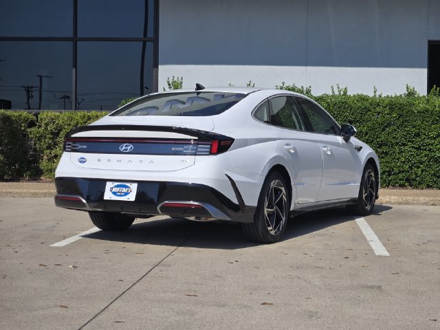Certified 2026 Hyundai Sonata SEL AWD/4WD image 4