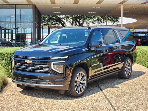 New 2026 Chevrolet Suburban High Country AWD/4WD image 4