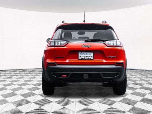 Used 2019 Jeep Cherokee Trailhawk image 10