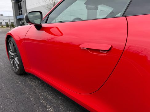 Used 2024 Porsche 911 Carrera T image 18