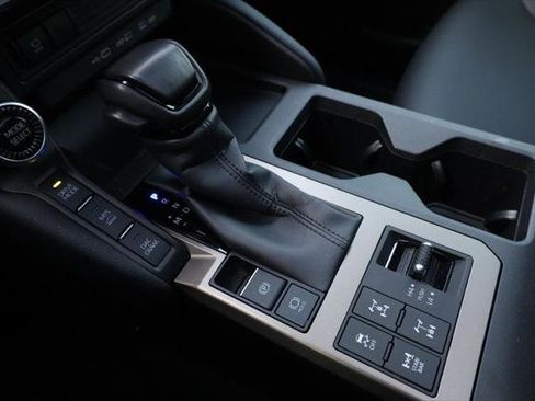 Certified 2024 Toyota Land Cruiser image 16