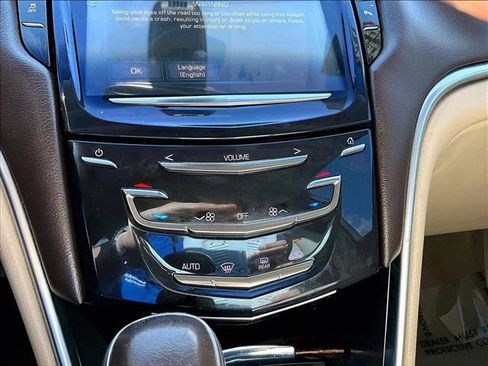 Used 2016 Cadillac XTS image 22