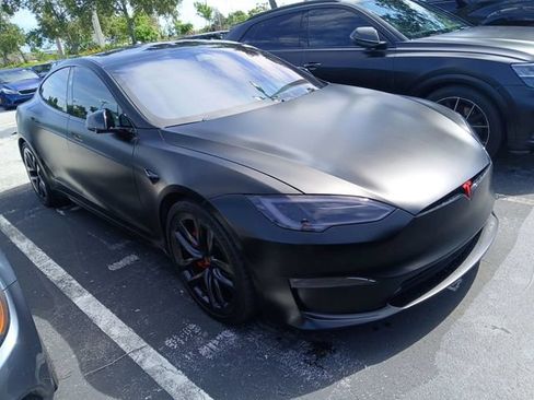 Used 2023 Tesla Model S Plaid AWD/4WD image 2
