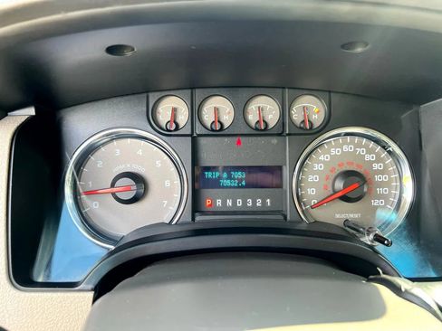 Used 2010 Ford F150 XLT image 22