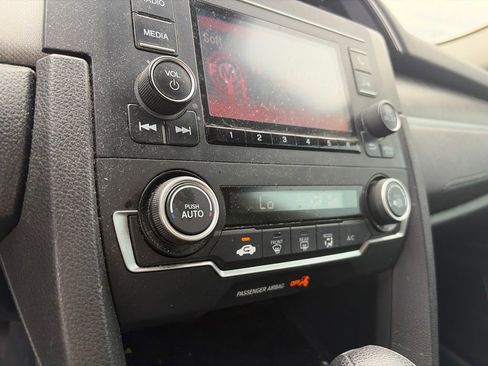 Used 2019 Honda Civic LX image 17