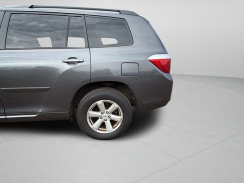 Used 2010 Toyota Highlander 4WD image 27