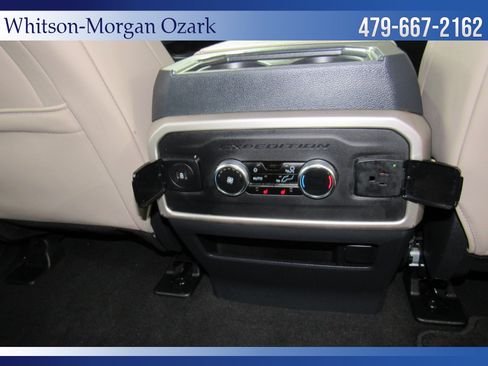 Used 2024 Ford Expedition Limited RWD image 38