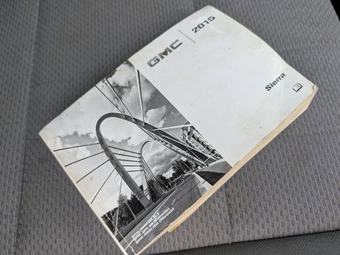 Used 2015 GMC Sierra 3500 2WD Crew Cab image 23