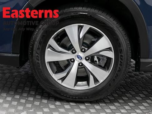 Used 2023 Subaru Ascent Premium AWD/4WD image 30