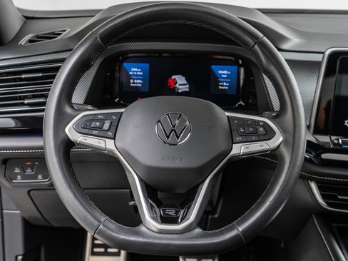 Used 2024 Volkswagen Atlas Cross Sport SEL Premium R-Line AWD/4WD image 15
