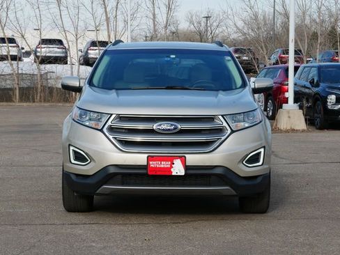 Used 2018 Ford Edge SEL w/ Equipment Group 201A FWD image 2