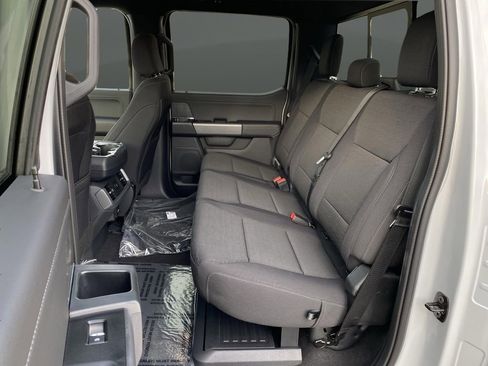 New 2025 Ford F150 XLT w/ Equipment Group 302A MID image 38