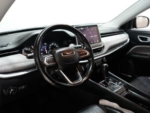 Used 2022 Jeep Compass Latitude image 17