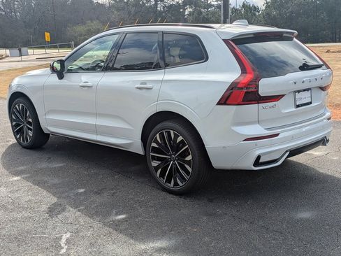 New 2026 Volvo XC60 B5 Ultra w/ Protection Package Premier image 4