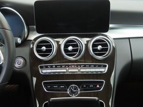 Used 2020 Mercedes-Benz C 300 Sedan w/ Driver Assistance Package image 14